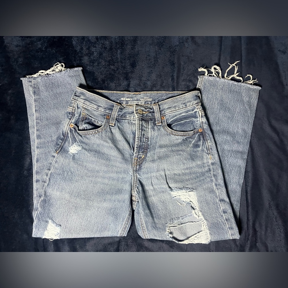 American Eagle Distressed Dark Blue Jeans